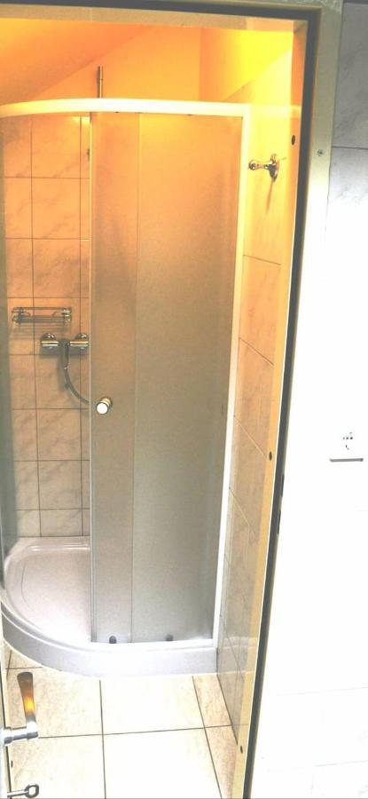 Tej Hostel Λιουμπλιάνα Εξωτερικό φωτογραφία