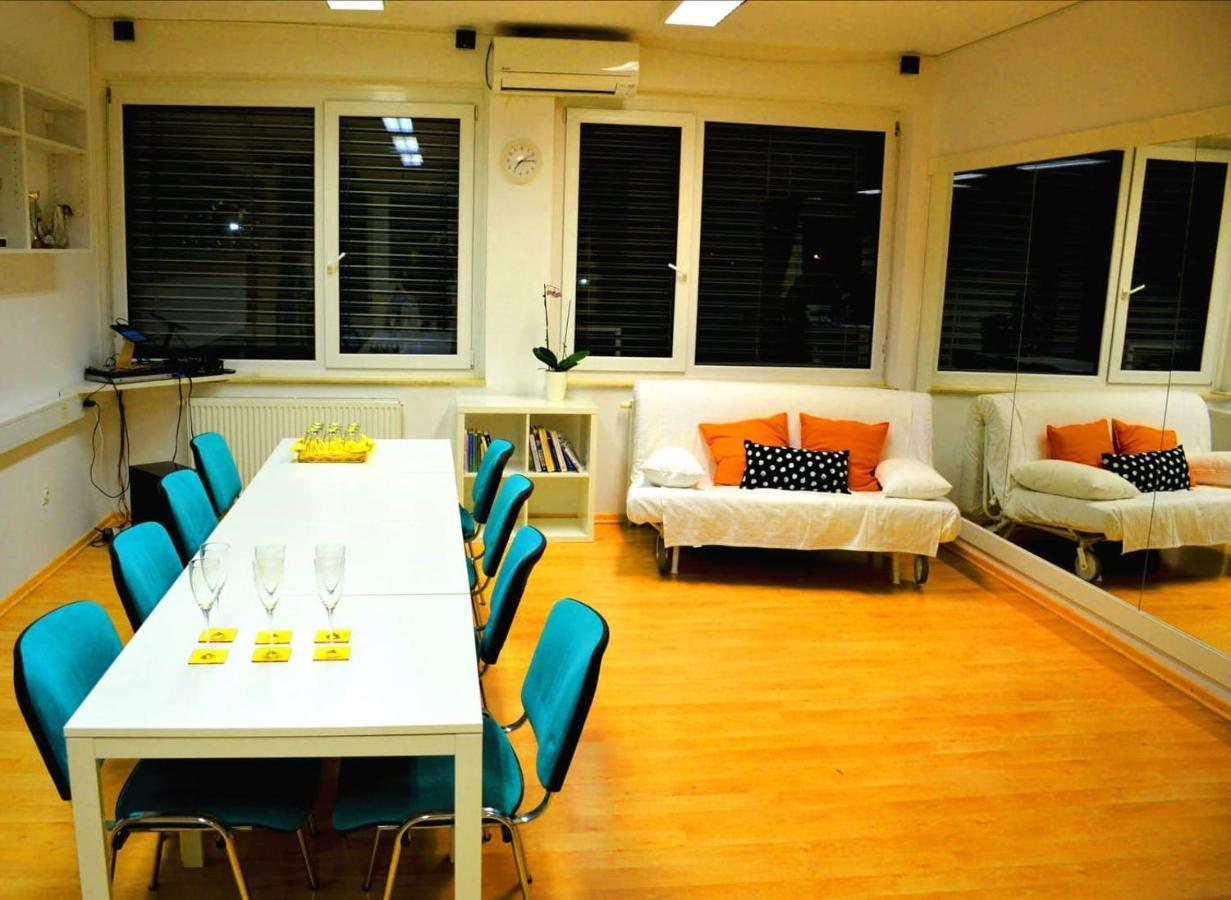 Tej Hostel Λιουμπλιάνα Εξωτερικό φωτογραφία